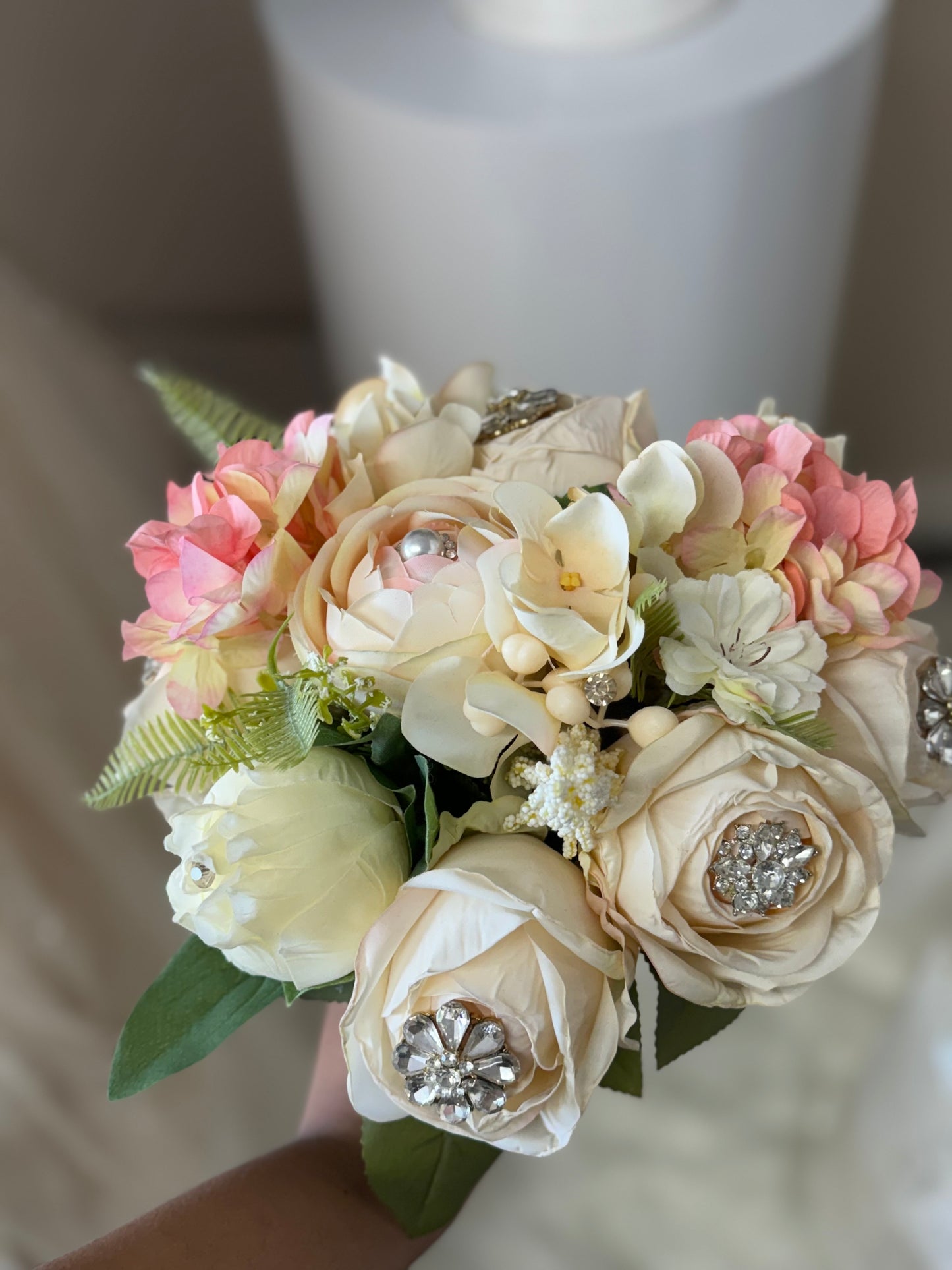 Ivory and pink bouquet