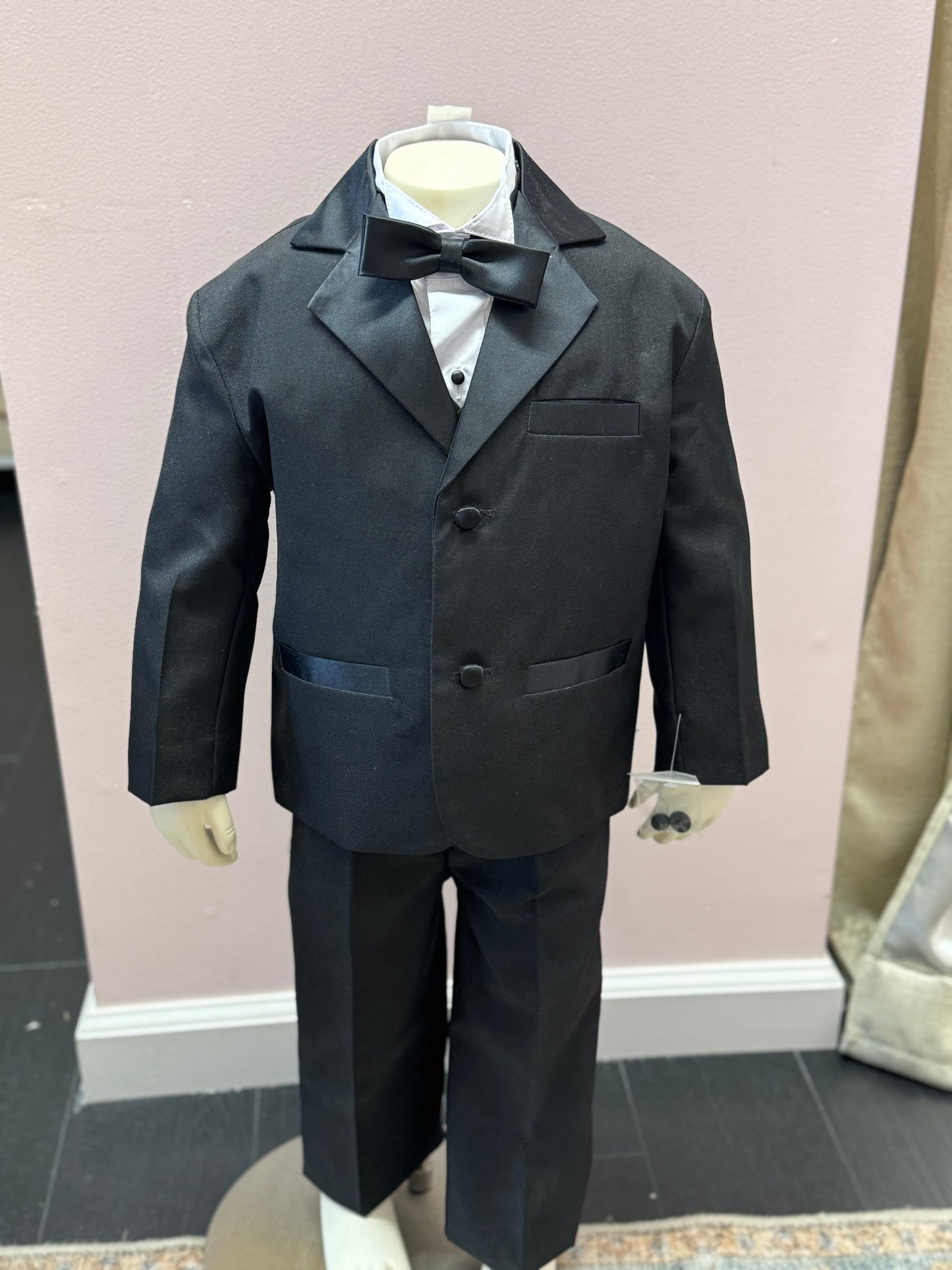 Black classic tux with bow