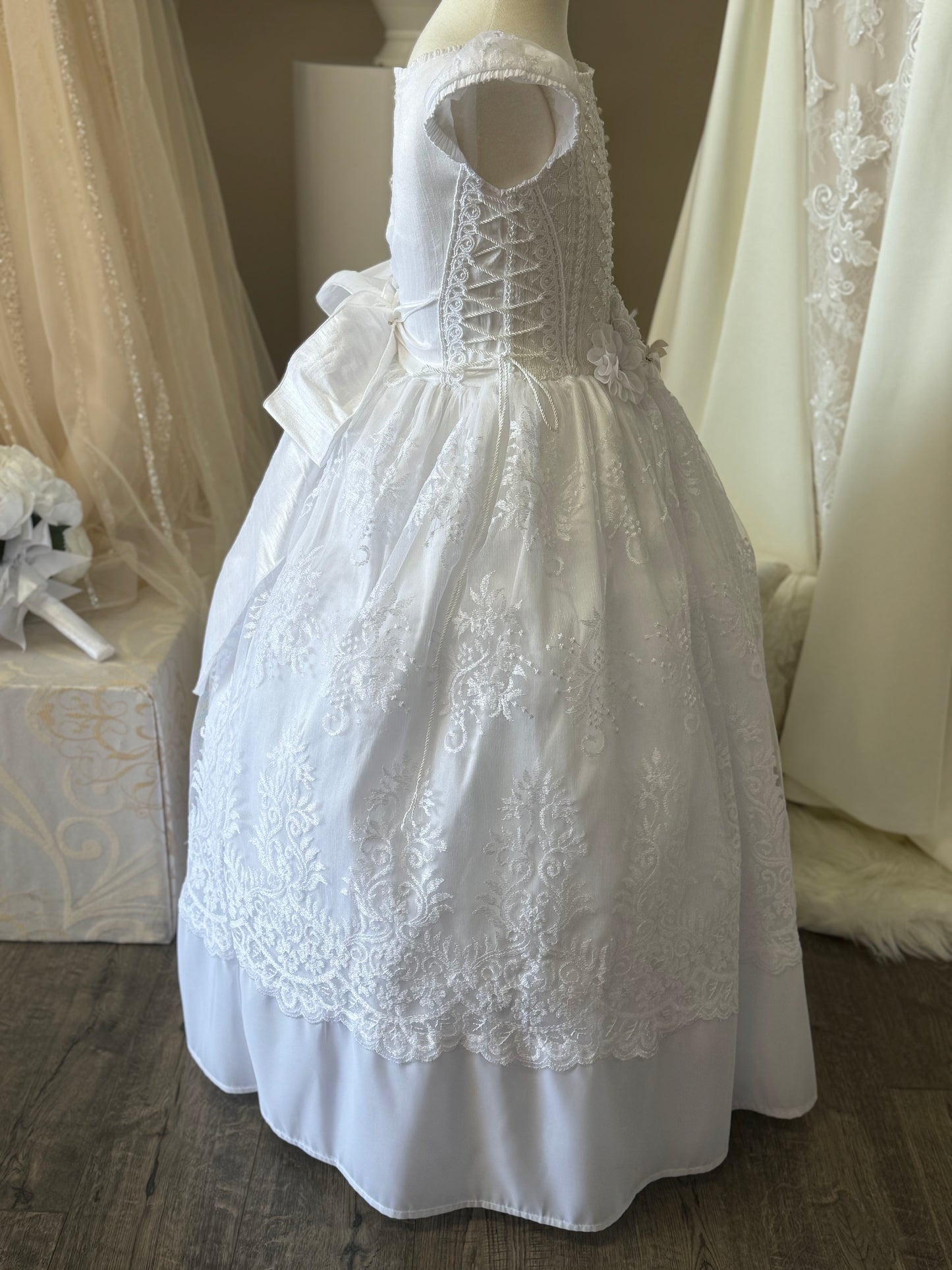 Lizette communion dress