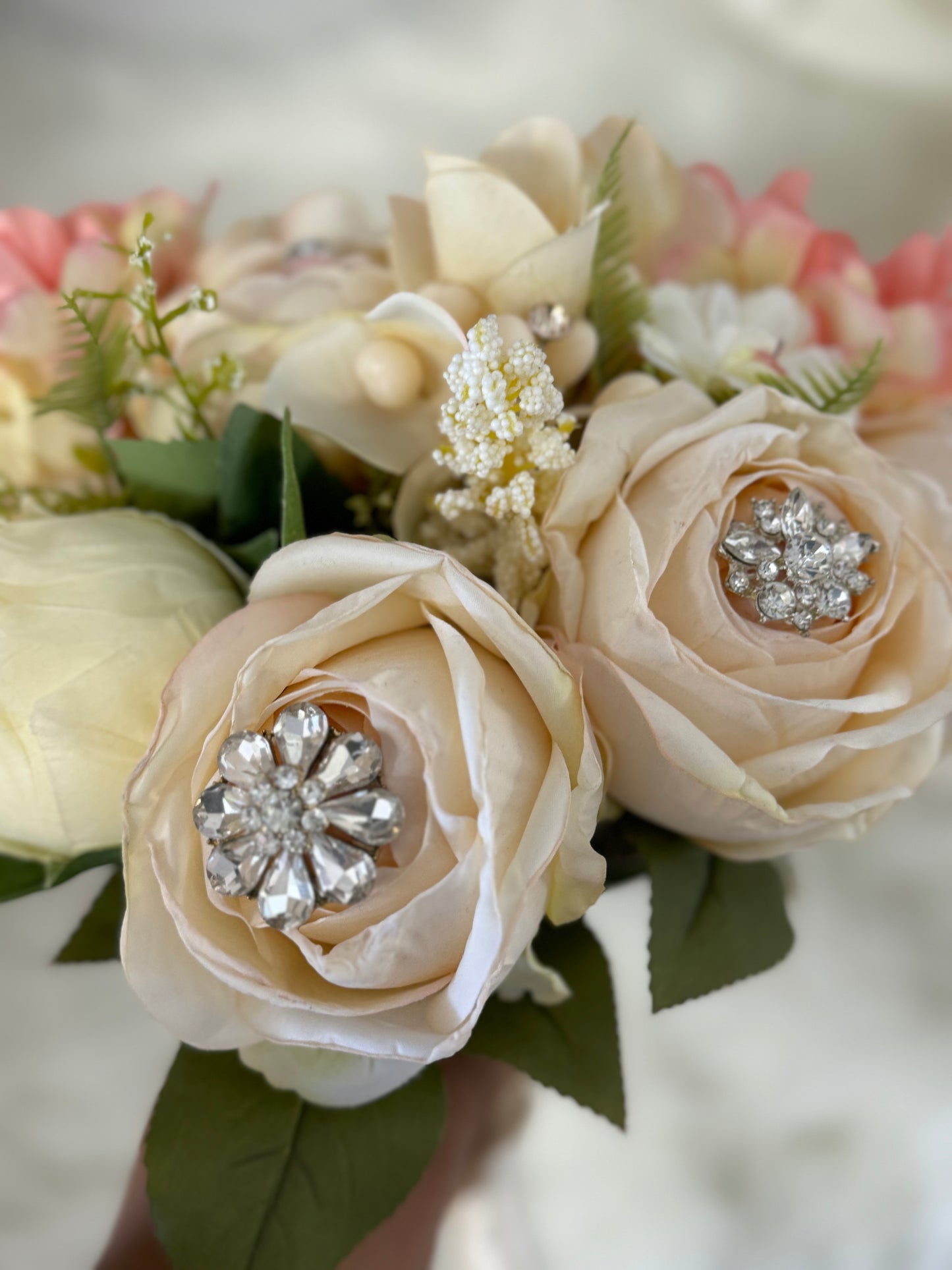 Ivory and pink bouquet