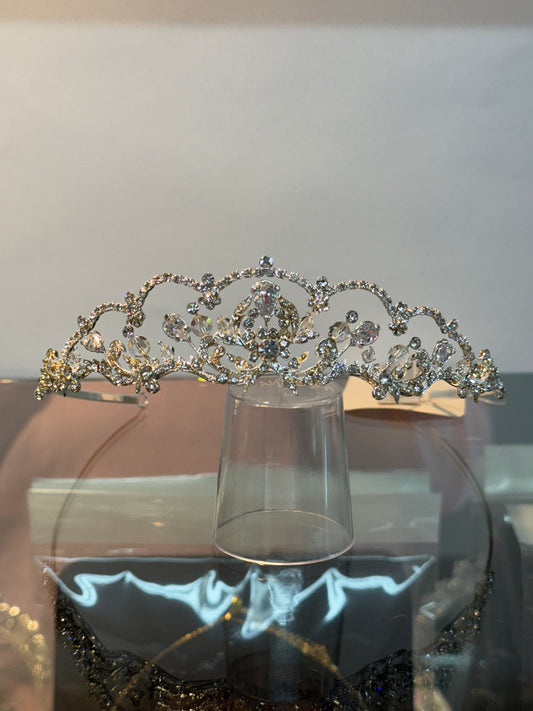 Annalise Tiara