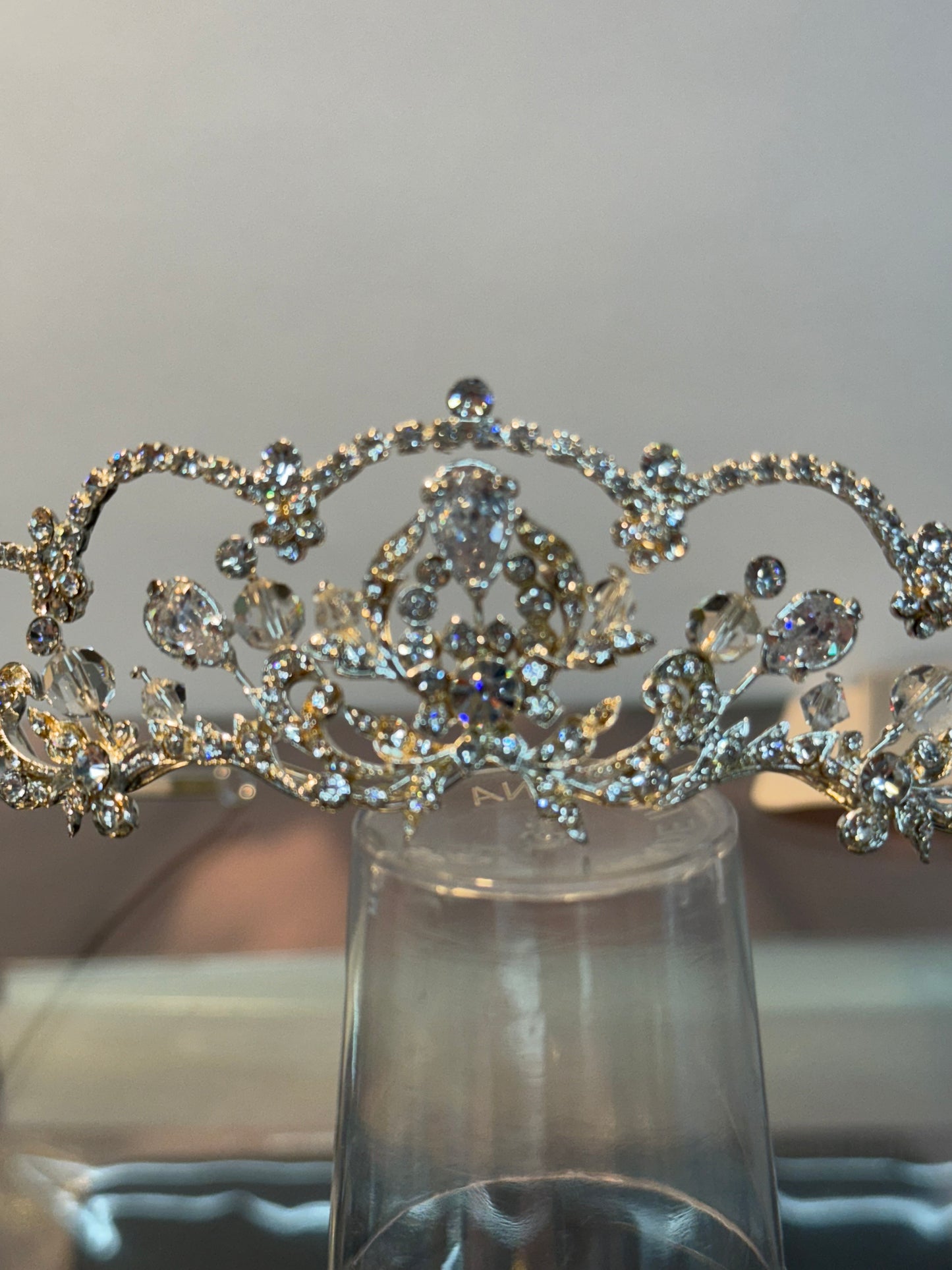 Annalise Tiara