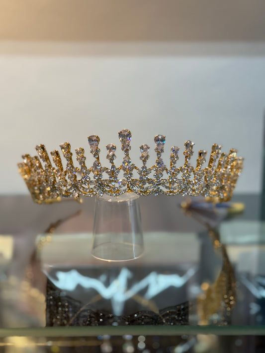 Charlotte crown