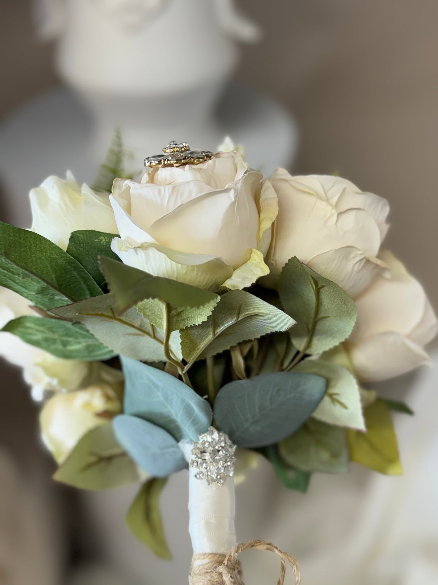 Ivory and pink bouquet