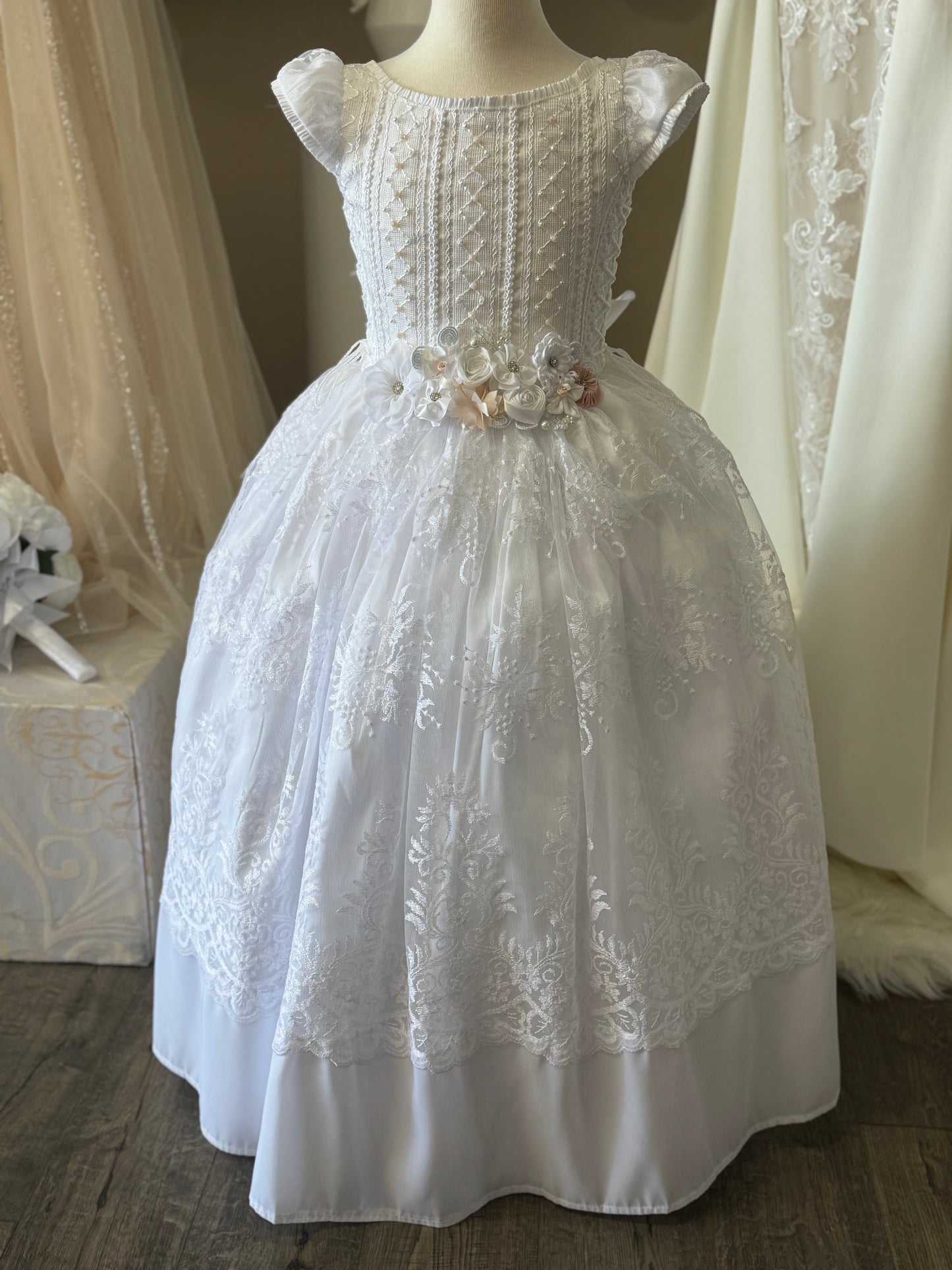 Lizette communion dress