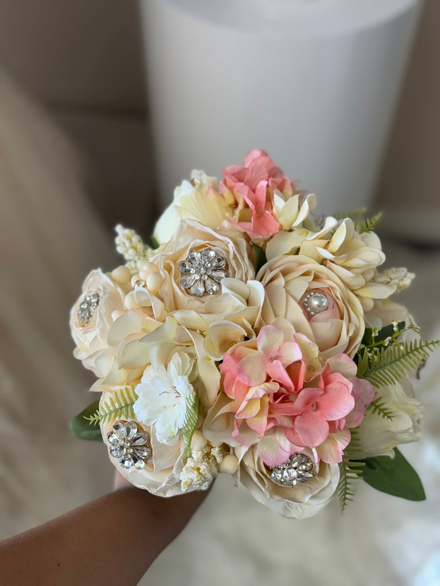 Ivory and pink bouquet