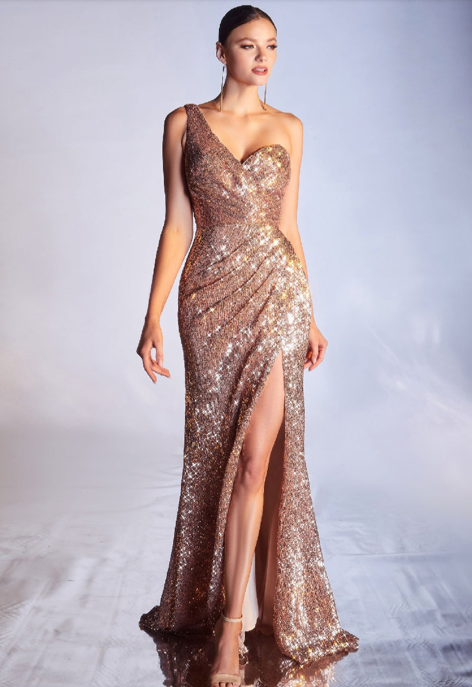 CH182 One shoulder gown