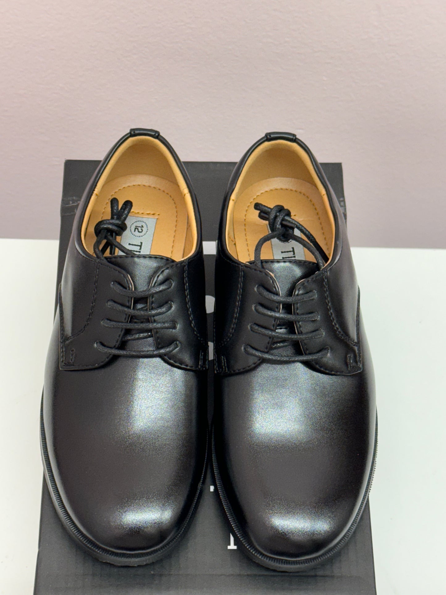 Boys dress shoes (zapatos de vestir)